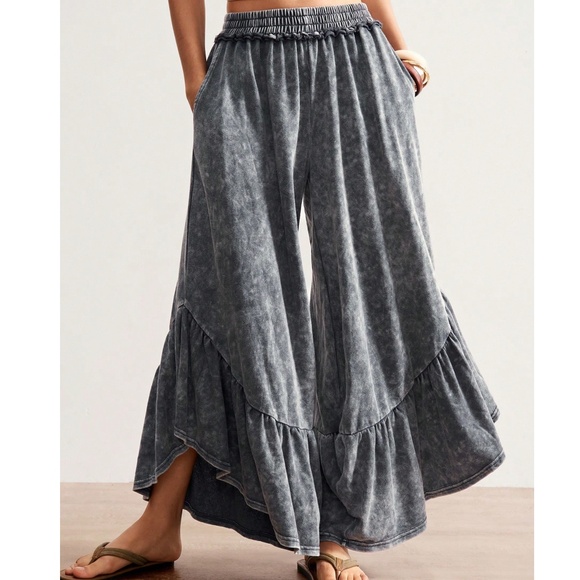 Boho Mineral Wash Stretchy waist Pockets Wide leg Ruffle Pants - Picture 2 of 6